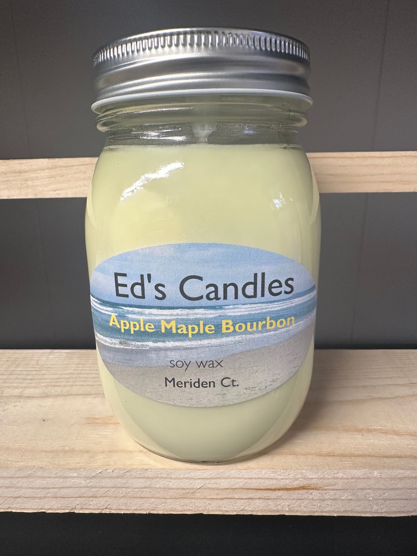 APPLE MAPLE BOURBON CANDLE