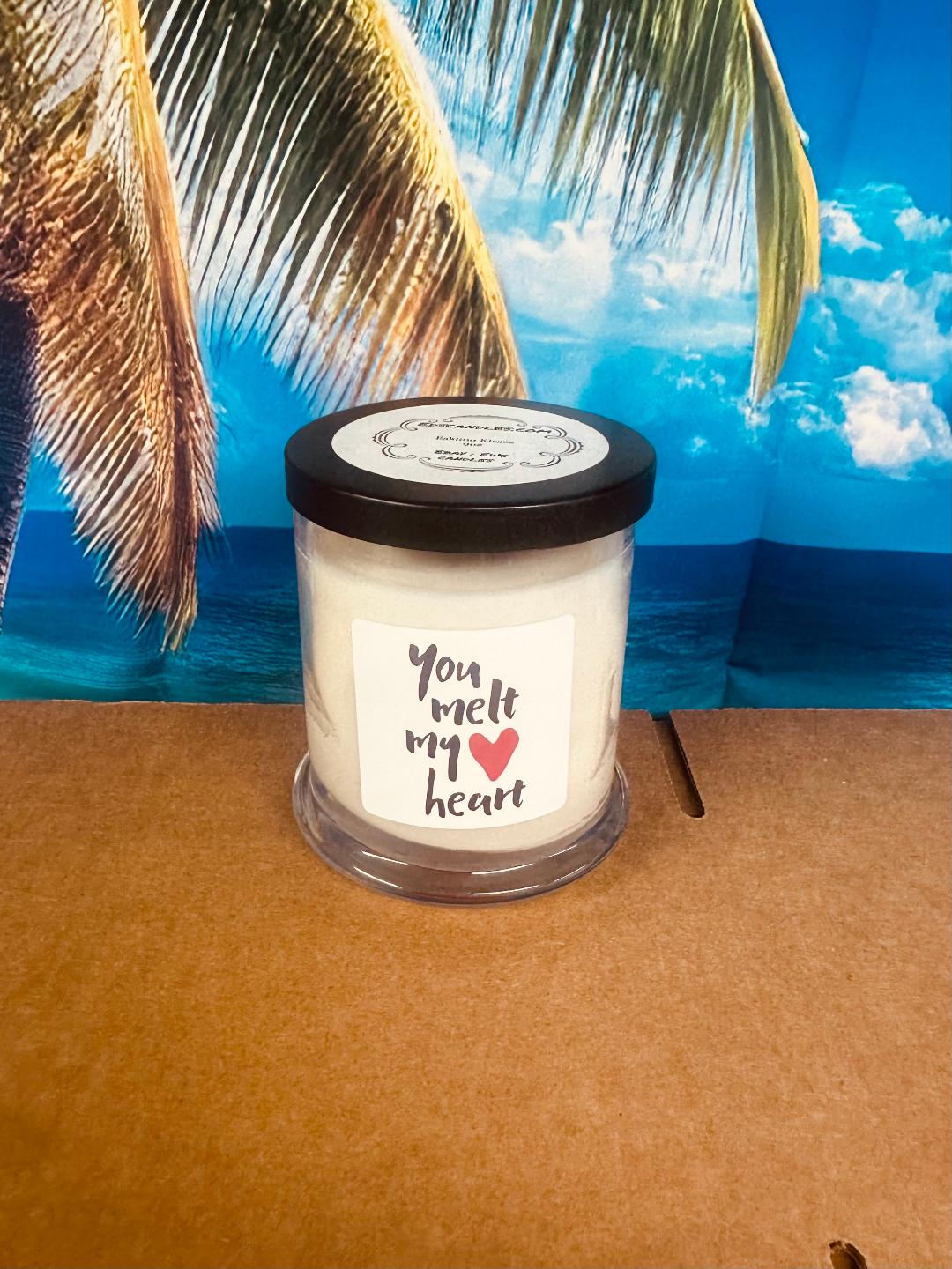 You Melt My Heart Candle 100 % Soy Wax ( Eskimo Kisses )